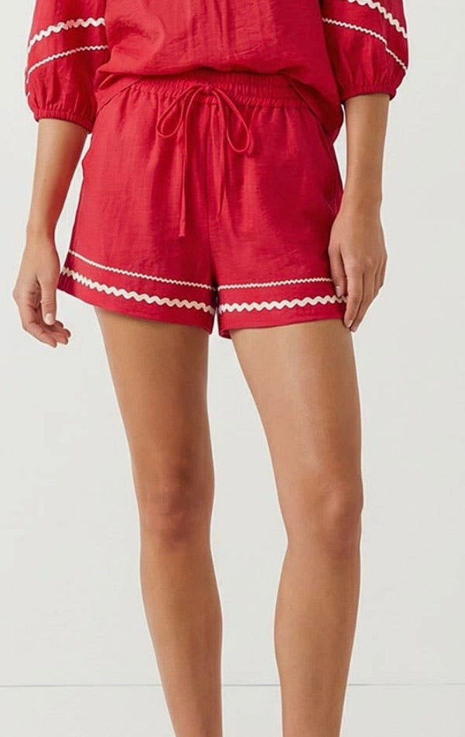 Red linen short set