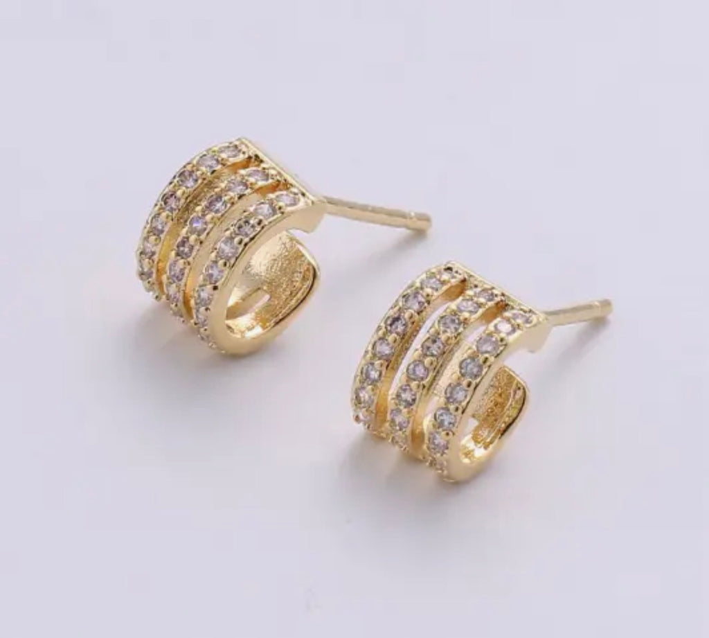 Mini diamond three row stud