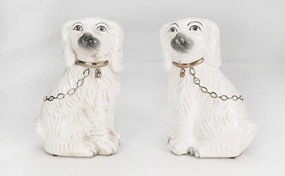 Strattfordshire Dog Set