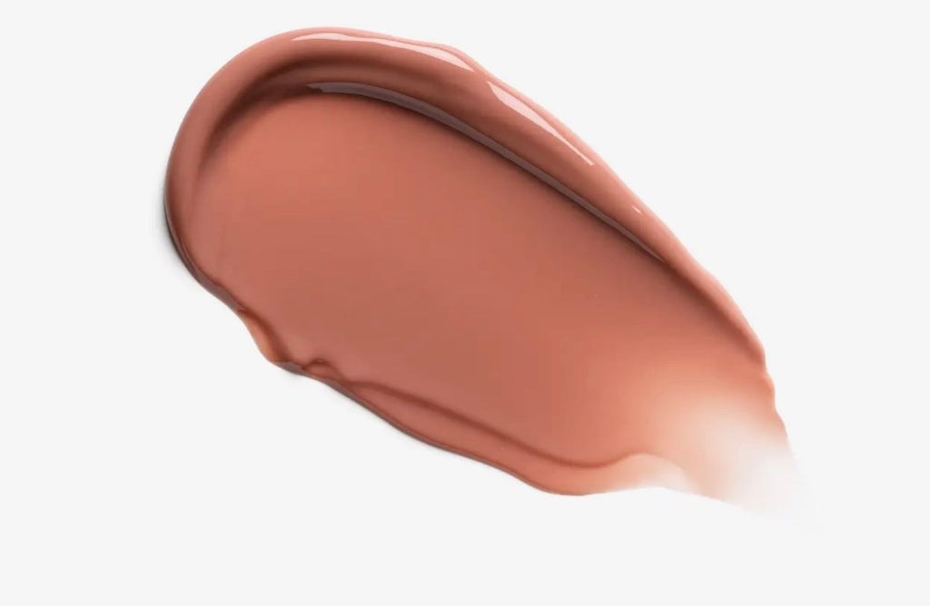 Nude lip gloss with plumper