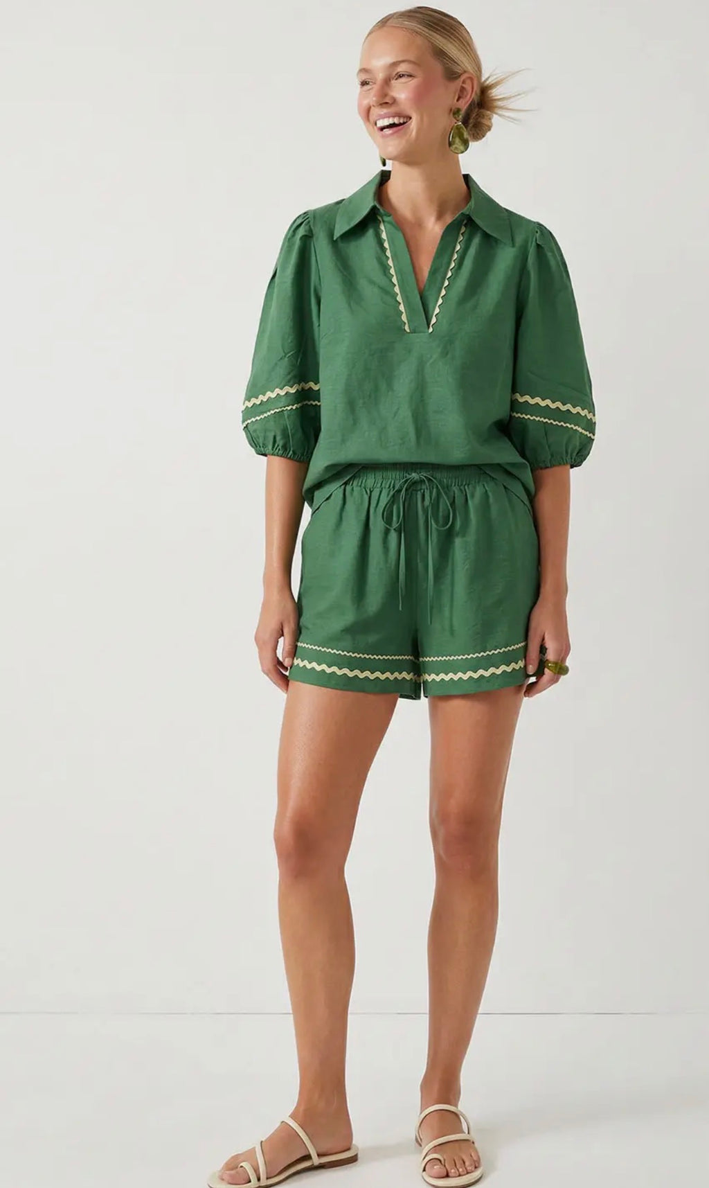 Green linen short set