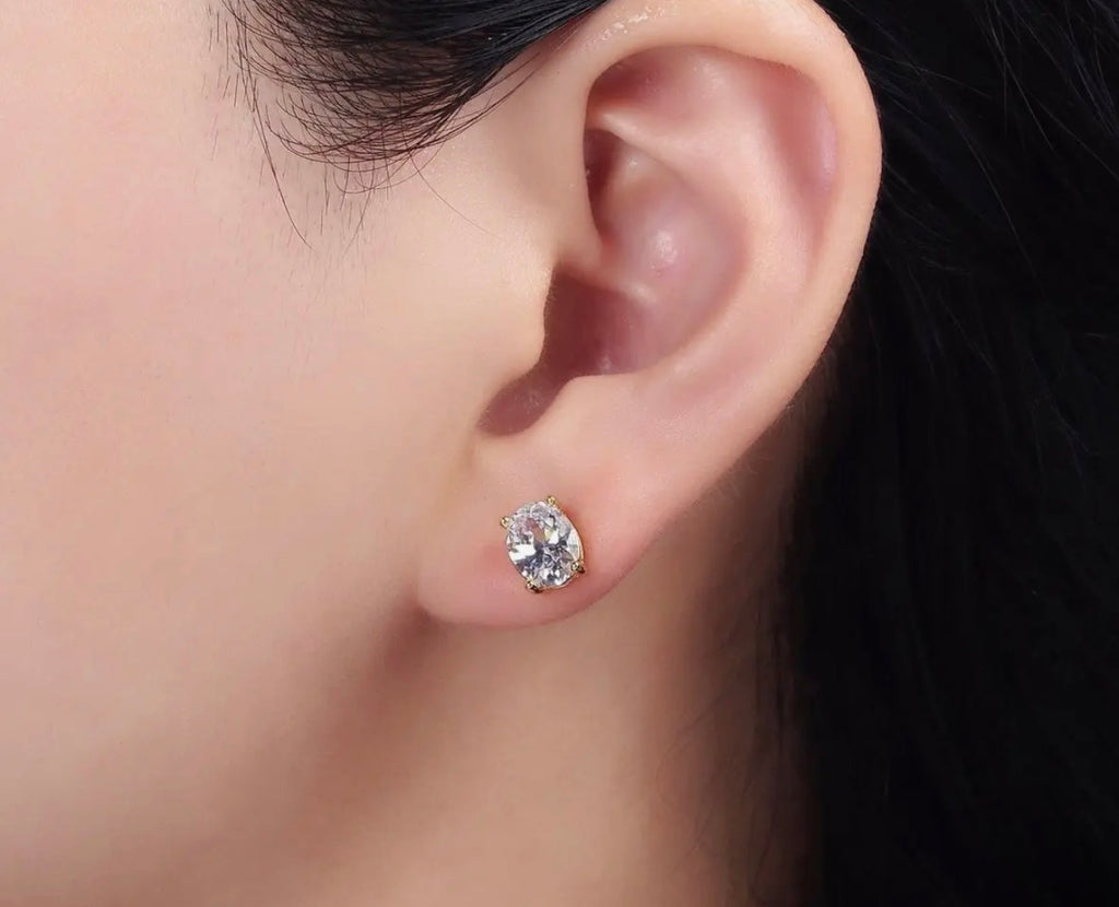 Diamond studs