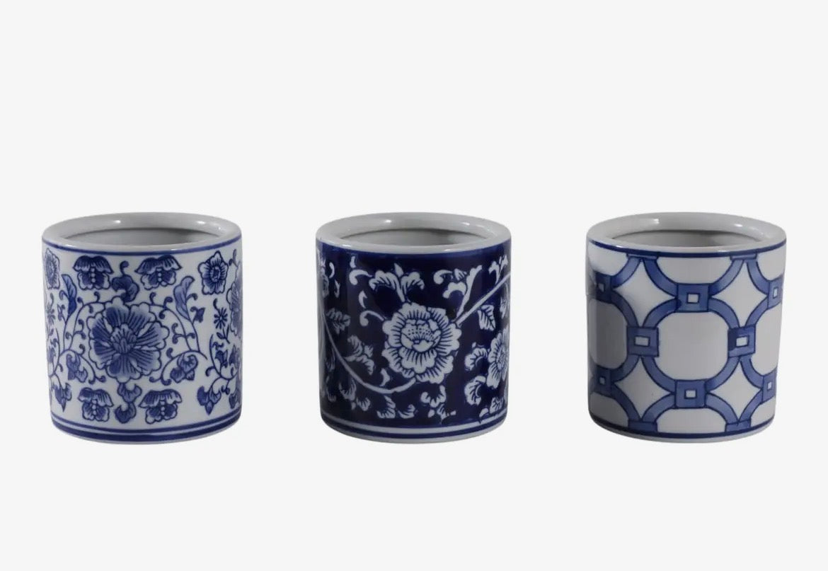 Chinoiserie Decorative Jar