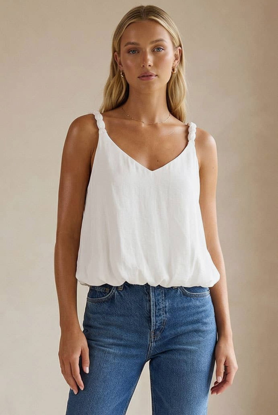 White Knotted Bubble Tank
