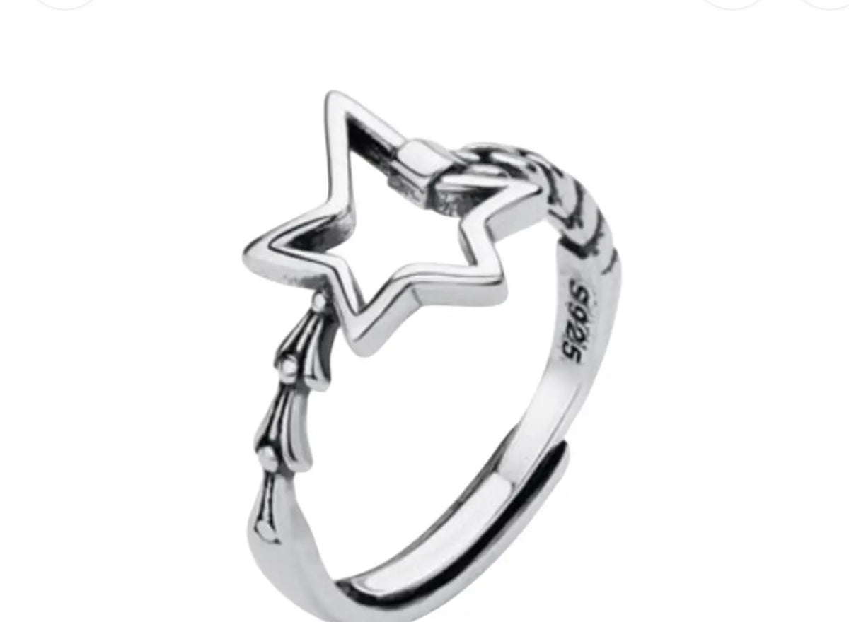 Nora James supernova star ring