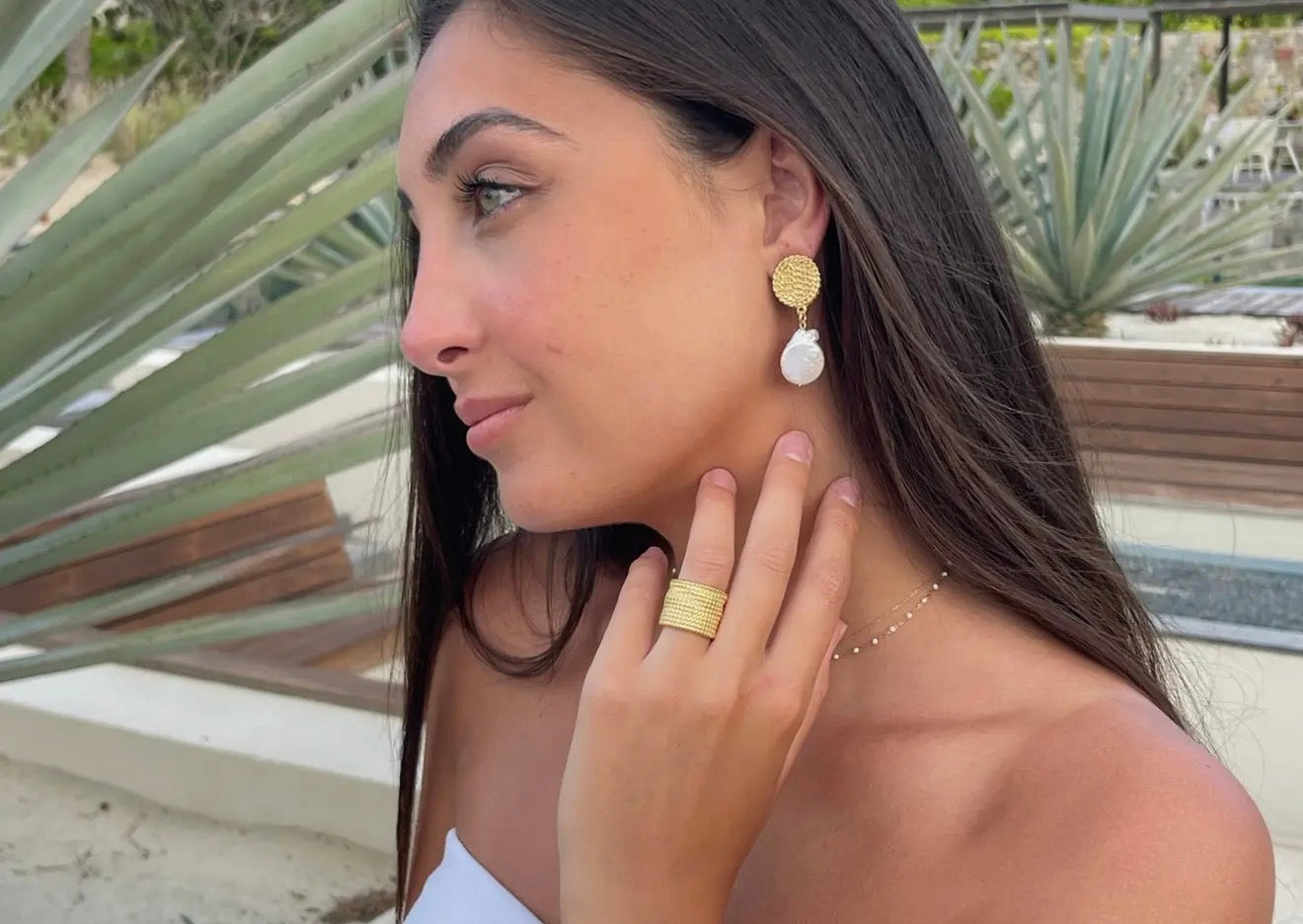 Gold matte brush ring