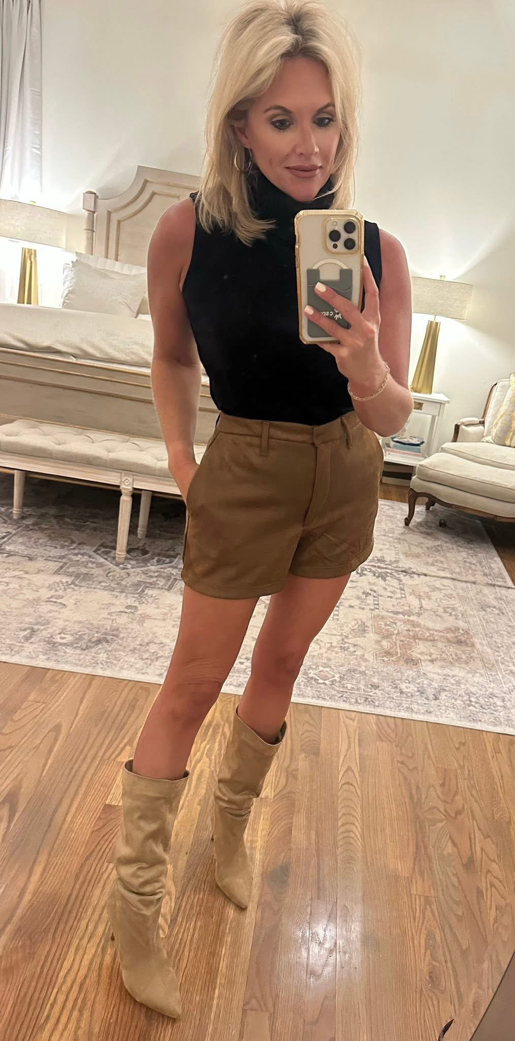 Black Sleeveless Turtleneck