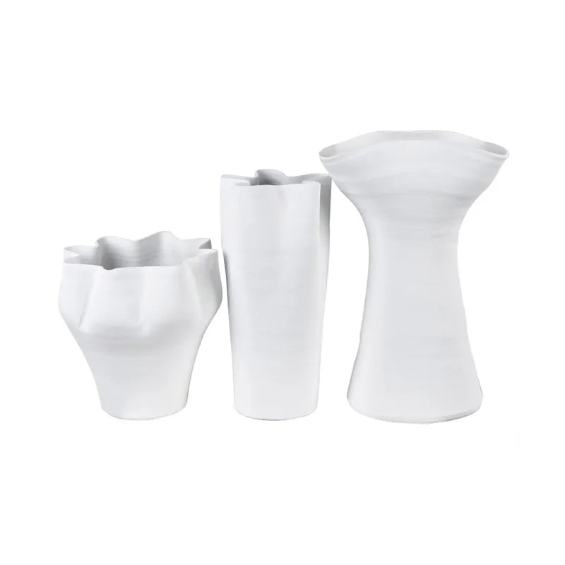 Medium Fenwick Vase